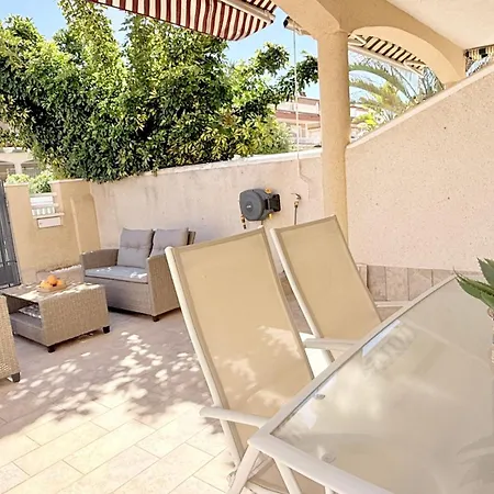 La Torre House Prázdninový dům *